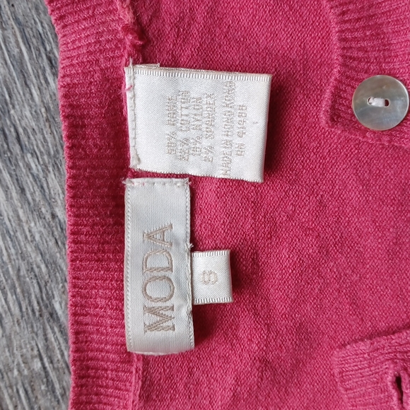 Sequined Vintage Cardigan - Picture 2 of 5